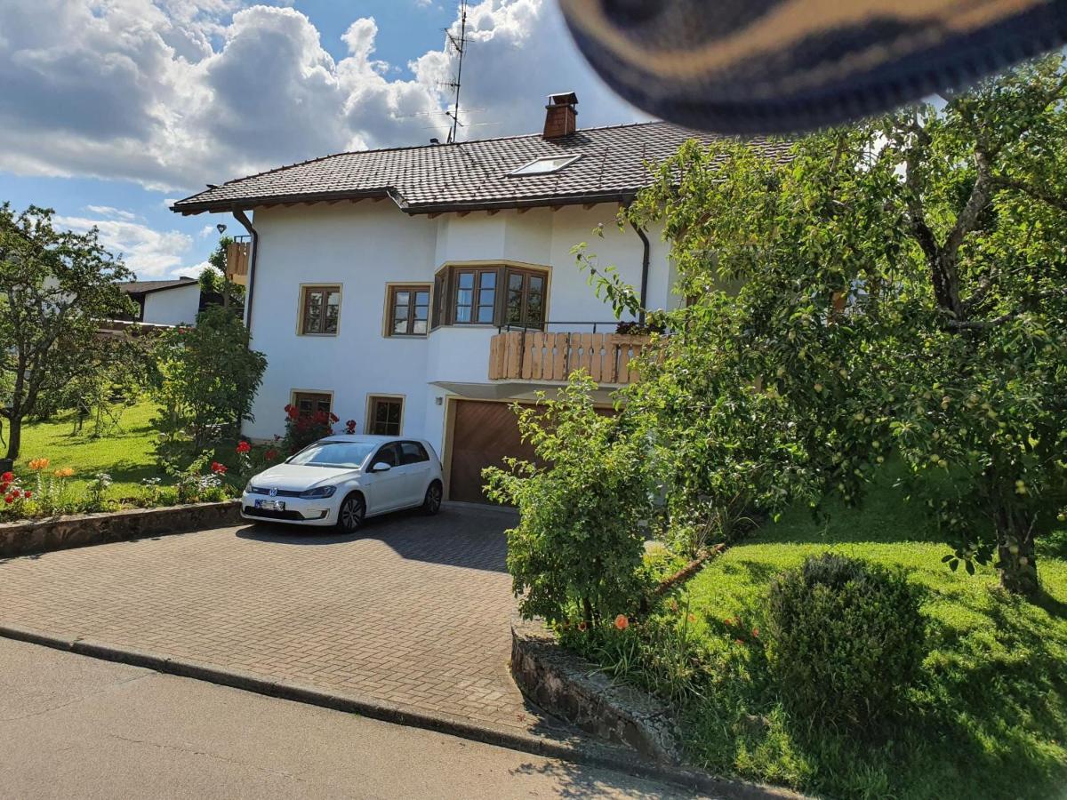 Haus Sonnenblume Apartment Weilheim ภายนอก รูปภาพ